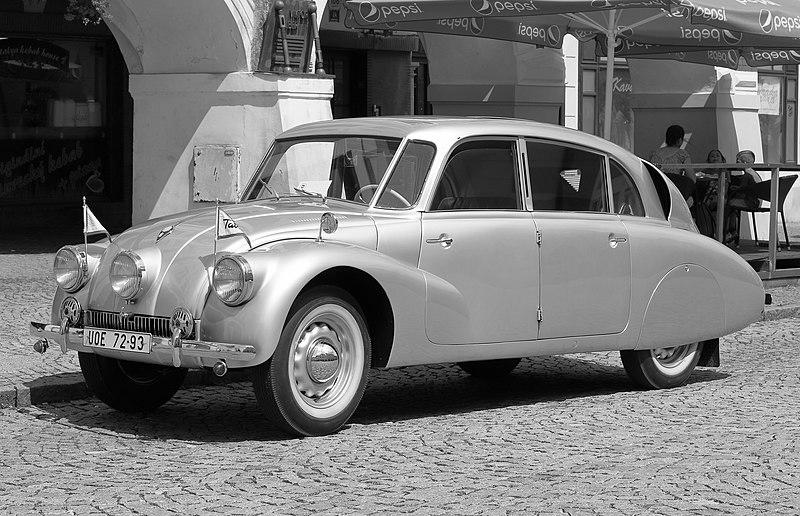 Czech Nazi Killing Car – The Tatra 87 photo 1